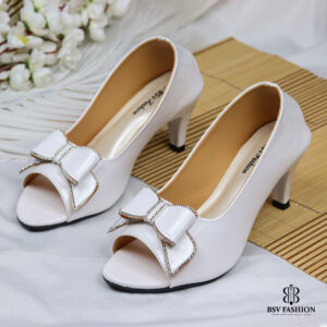 2.5 inch pencil heel
